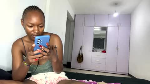 Taliee online show from August 9, 3:40 am