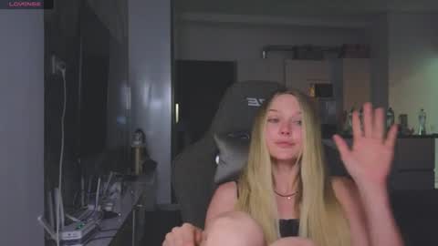 lucy online show from July 29, 4:25 pm