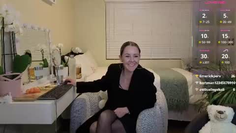Stacy 2pm to 6pm mon-fri 3 CAT online show from July 13, 4:35 pm