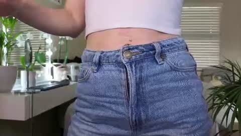 Stacy 2pm to 6pm mon-fri 3 CAT online show from July 14, 2:09 pm