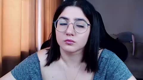 Crazy Bunya online show from August 15, 1:48 pm