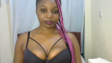 candy online show from August 8, 12:49 pm