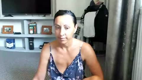 crazybrenda89 online show from August 14, 6:17 am