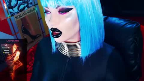 Roxy online show from July 10, 5:30 pm