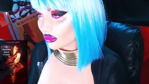Roxy online show from July 31, 5:51 pm