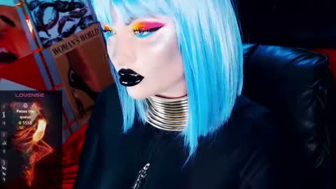 Roxy online show from August 2, 3:08 pm