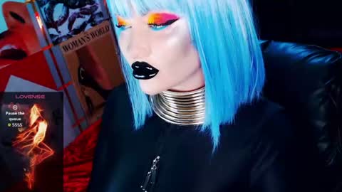 Roxy online show from August 2, 4:14 pm