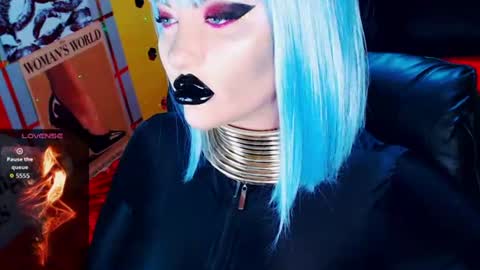 Roxy online show from August 8, 3:23 pm