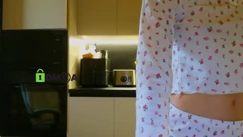 crazzy cherry online show from August 30, 8:36 am