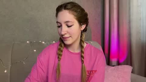 Stesha  Join my fan clubsurprise   online show from July 30, 7:37 am