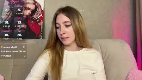 Stesha  Join my fan clubsurprise   online show from August 5, 10:13 am