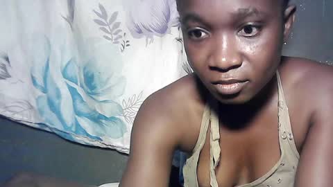 creamyxsugar online show from August 13, 5:21 am