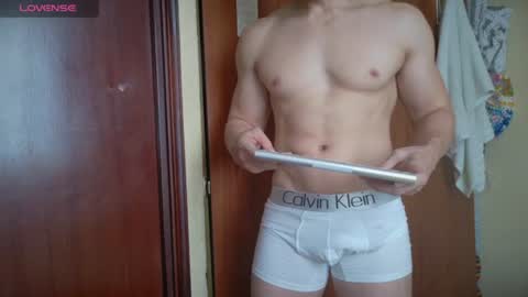 cris2428 online show from August 19, 2:46 pm