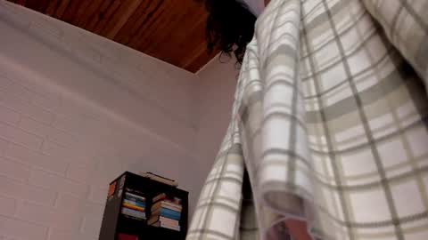 Cris Roberts online show from August 15, 12:47 am