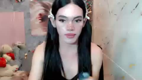 Cris online show from August 14, 4:32 pm