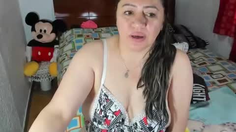 cris online show from July 29, 4:47 pm