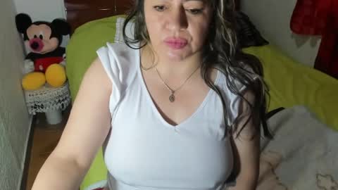 cris online show from July 31, 1:28 pm