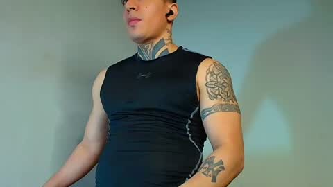 Cristopher online show from August 7, 5:51 am