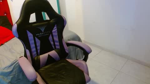 cristal1609 online show from March 25, 4:02 pm