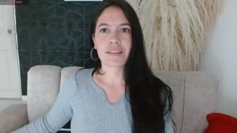 cristal1609 online show from August 10, 10:33 pm