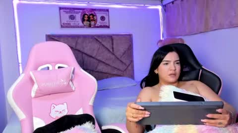 cristal_smith20 online show from July 26, 2:27 am