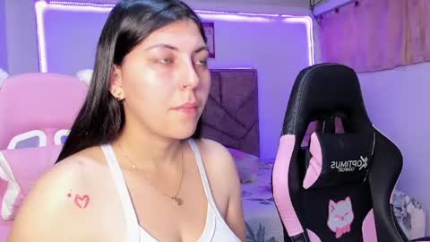 cristal_smith20 online show from July 30, 12:01 pm