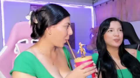 cristal_smith20 online show from August 11, 1:13 pm