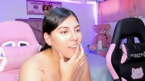 cristal_smith20 online show from August 12, 5:37 pm