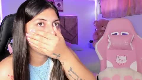 cristal_smith20 online show from August 14, 4:32 pm