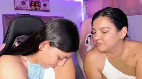 cristal_smith20 online show from August 14, 5:38 pm