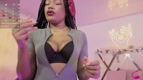 Crystalbroke  online show from August 14, 2:10 pm