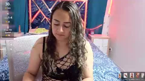 Cristalsexy25 online show from August 13, 4:15 am