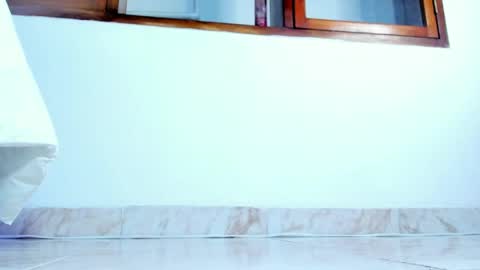 cristalsmithh   Brunette online show from August 14, 7:34 am