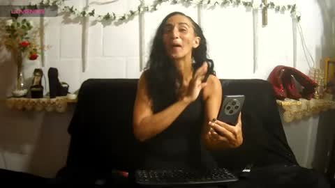   online show from July 26, 11:26 am