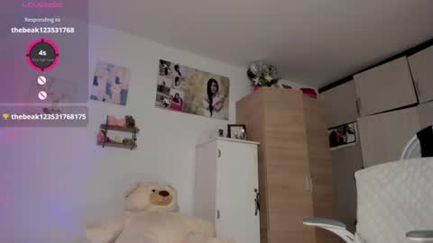 veronika online show from August 7, 4:45 am