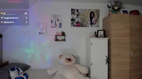 veronika online show from August 10, 6:48 am
