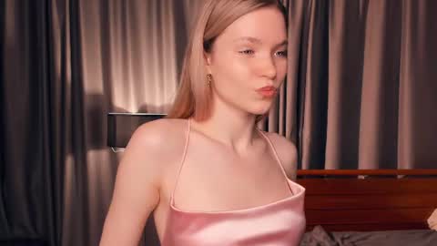 Cristas online show from August 10, 11:00 am