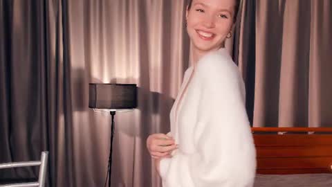 Cristas online show from August 12, 2:19 pm