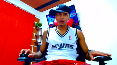 cristian online show from July 31, 4:45 pm