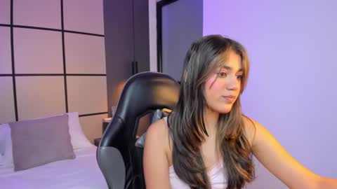 C R I S T I N online show from August 12, 1:02 pm
