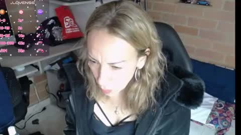 cristina online show from July 24, 4:43 pm