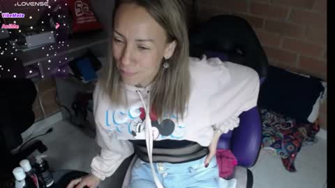 cristina online show from July 30, 2:57 pm