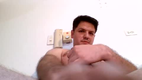 cristopher3042 online show from June 20, 6:13 am