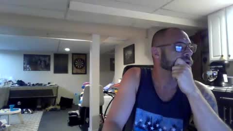 billybasement online show from August 14, 1:42 am