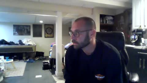 billybasement online show from August 17, 1:32 am