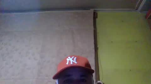 crmperez online show from August 1, 8:48 pm