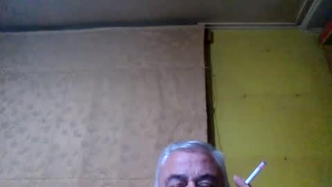 crmperez online show from August 7, 10:21 pm
