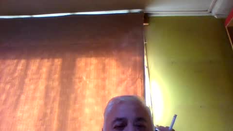 crmperez online show from August 8, 7:14 pm