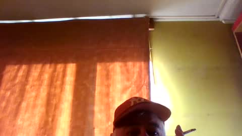 crmperez online show from August 11, 8:11 pm