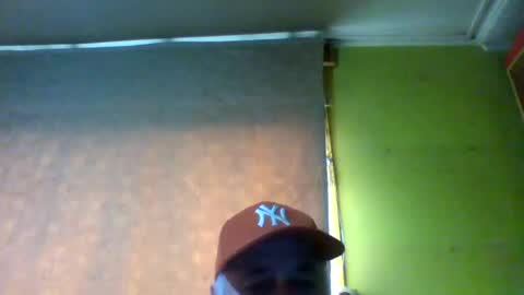 crmperez online show from August 15, 7:40 pm